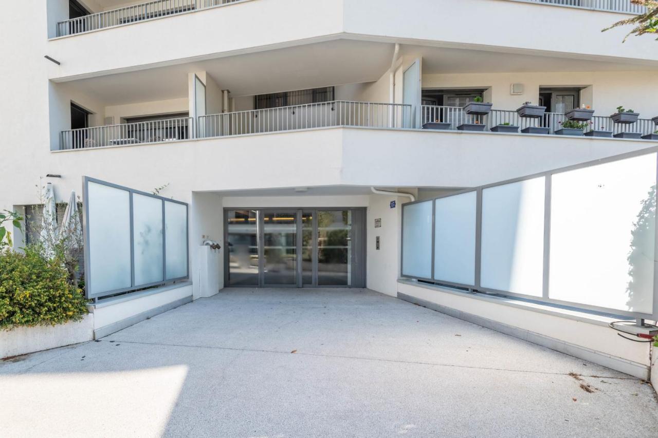 Charming Apartment With Balcony And Parking Near The Center Of Annecy Exterior photo